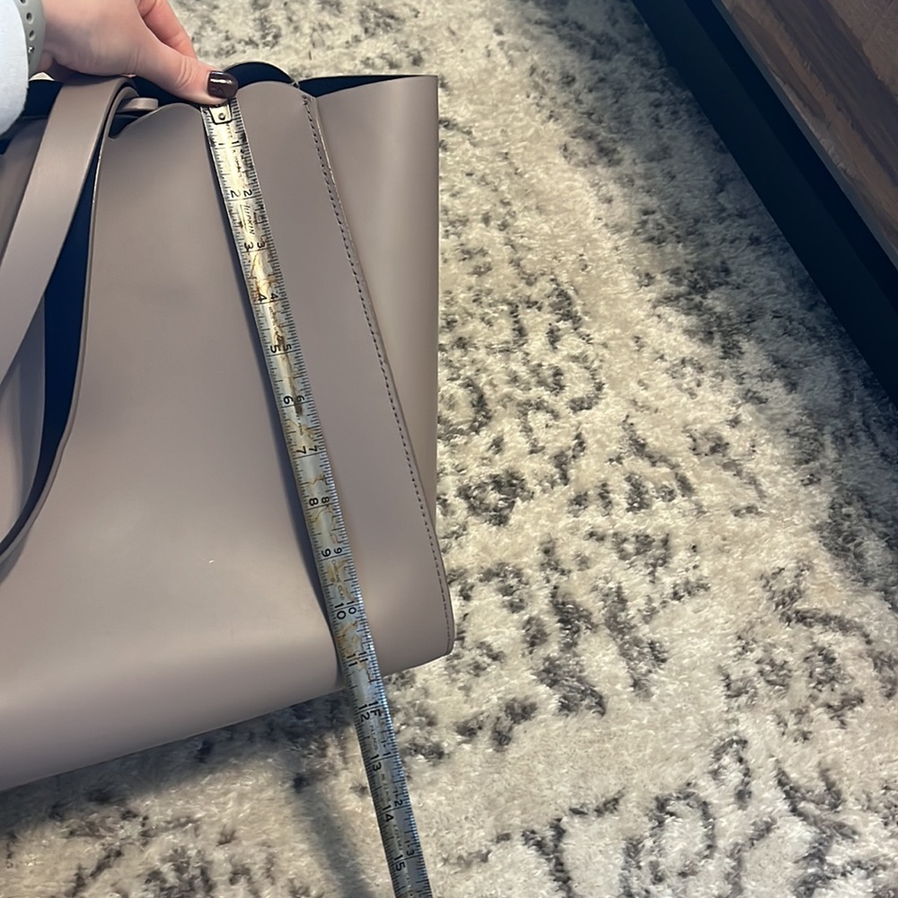 Kate Spade tote - Picture 11 of 12